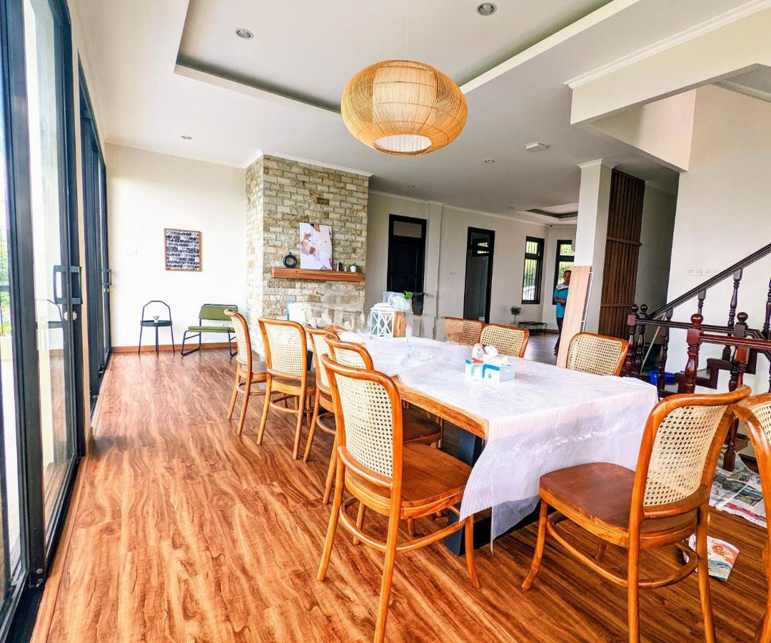 Cottonwood Exclusive Villa @Lembang Asri - Jacuzzi Playground Netflix Billyard Exterior foto